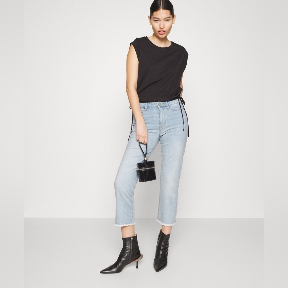 DKNY Rivington Slim Straight Crop Jeans, size 29.